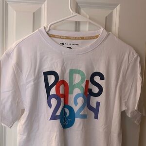 New without tags Paris Olympics shirt